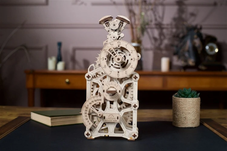 Zegar Mechaniczny Ugears drewniane puzzle 3D model do składania na prezent